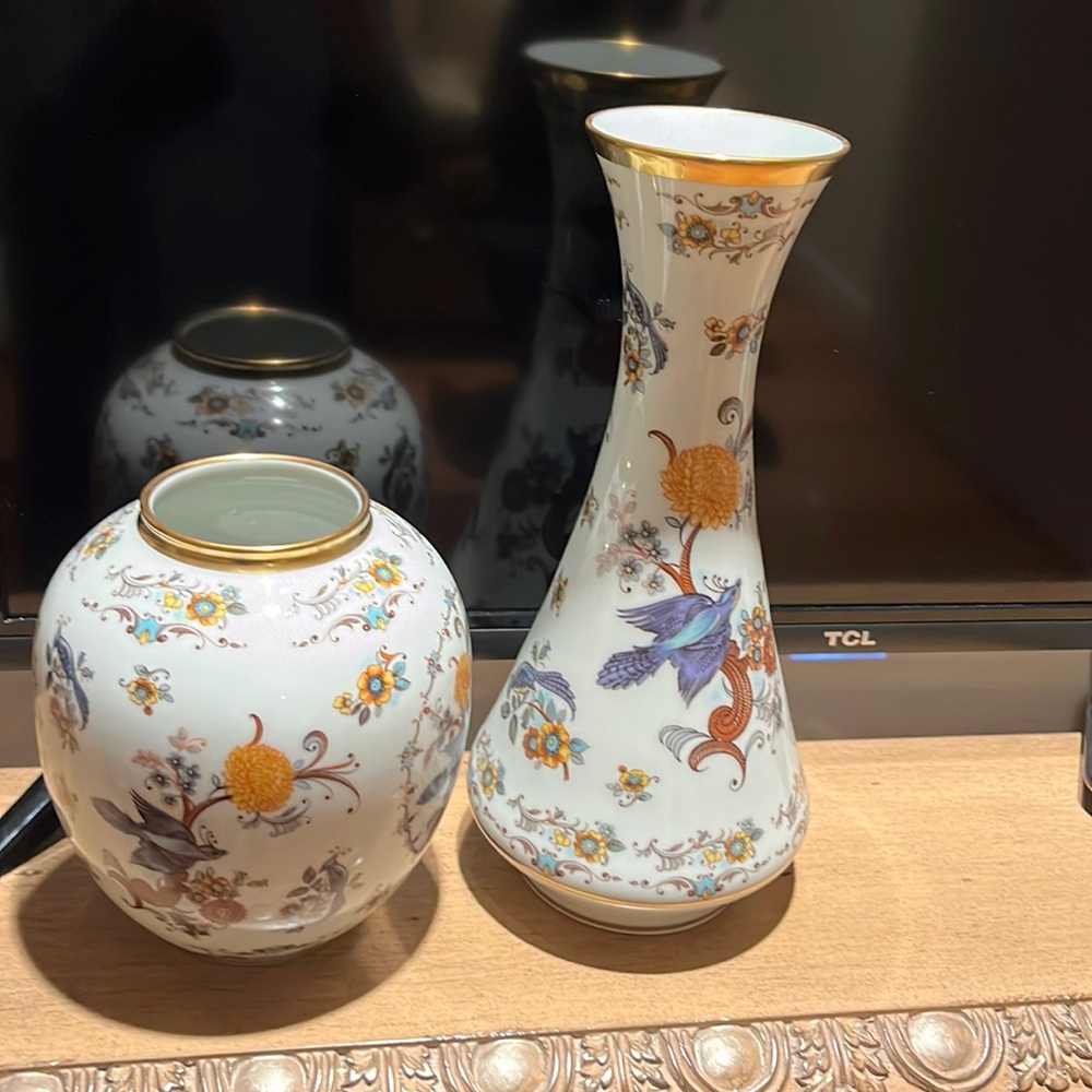 2 bavara porcelain. One 12 inches. One 8 inches   Used in good condition
